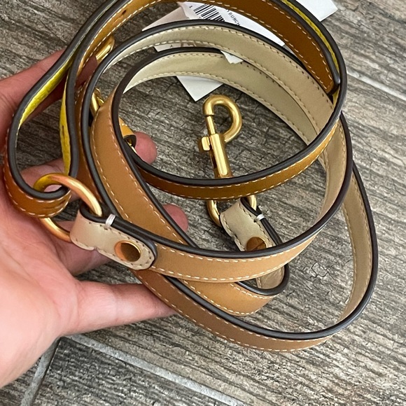 New Tory butch Perry Bombe Embroidered Straw
Color: Craftsman Floral Embroidery - Picture 7 of 10